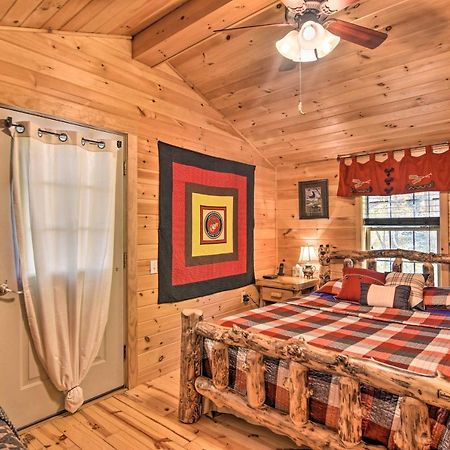 Pet-Friendly Semper Fi Cabin With Fire Pit! Villa Parsons Luaran gambar